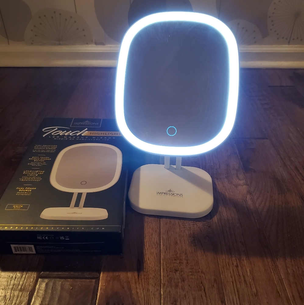 Impression Vanity Led Touch Highlight Mirror - image 2